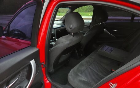 BMW 3 серия, 2013 год, 1 800 000 рублей, 10 фотография