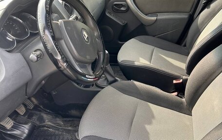 Renault Duster I рестайлинг, 2017 год, 629 000 рублей, 6 фотография