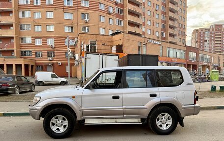 Toyota Land Cruiser Prado 90 рестайлинг, 1998 год, 715 000 рублей, 7 фотография