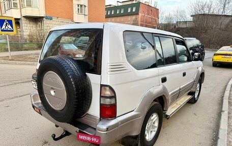 Toyota Land Cruiser Prado 90 рестайлинг, 1998 год, 715 000 рублей, 4 фотография