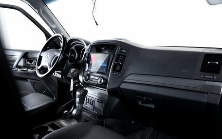 Mitsubishi Pajero IV, 2011 год, 1 999 000 рублей, 16 фотография