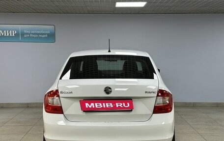 Skoda Rapid I, 2014 год, 899 000 рублей, 6 фотография