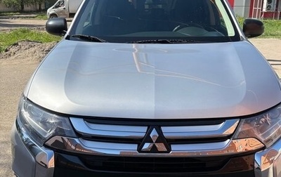 Mitsubishi Outlander III рестайлинг 3, 2018 год, 1 850 000 рублей, 1 фотография