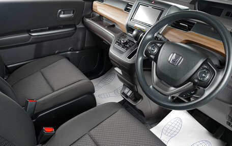 Honda Freed II, 2021 год, 1 829 000 рублей, 8 фотография