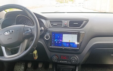KIA Rio III рестайлинг, 2014 год, 800 000 рублей, 9 фотография