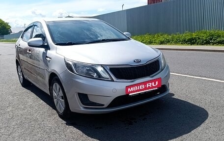 KIA Rio III рестайлинг, 2014 год, 800 000 рублей, 2 фотография