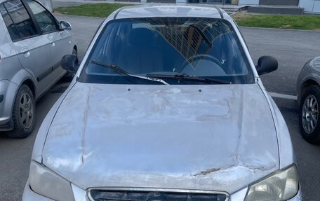 Hyundai Accent II, 2004 год, 130 000 рублей, 3 фотография