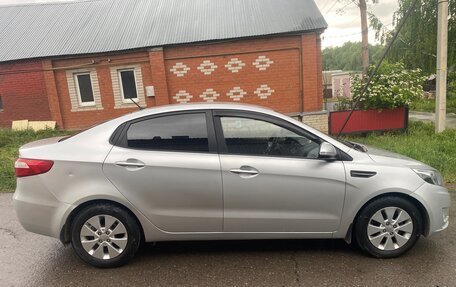 KIA Rio III рестайлинг, 2013 год, 680 000 рублей, 4 фотография