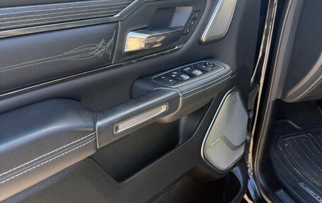Dodge RAM IV, 2019 год, 8 000 000 рублей, 14 фотография
