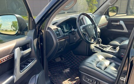 Toyota Land Cruiser 200, 2016 год, 6 499 999 рублей, 5 фотография