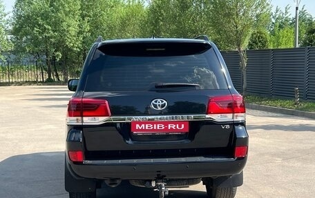 Toyota Land Cruiser 200, 2016 год, 6 499 999 рублей, 15 фотография