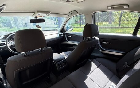 BMW 3 серия, 2011 год, 1 250 000 рублей, 12 фотография