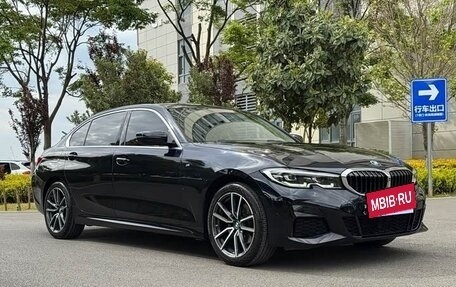 BMW 3 серия, 2022 год, 2 630 000 рублей, 3 фотография