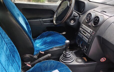 Ford Fusion I, 2004 год, 370 000 рублей, 7 фотография
