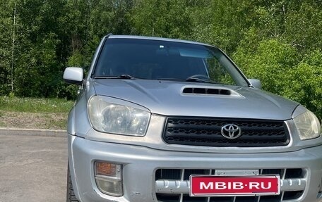 Toyota RAV4, 2001 год, 666 000 рублей, 1 фотография