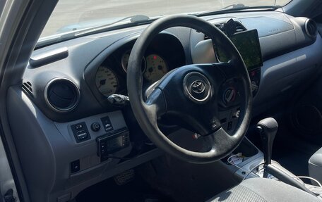 Toyota RAV4, 2001 год, 666 000 рублей, 9 фотография
