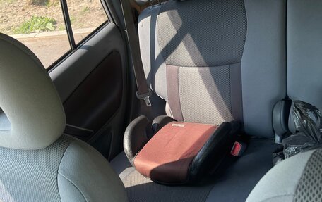 Toyota RAV4, 2001 год, 666 000 рублей, 13 фотография