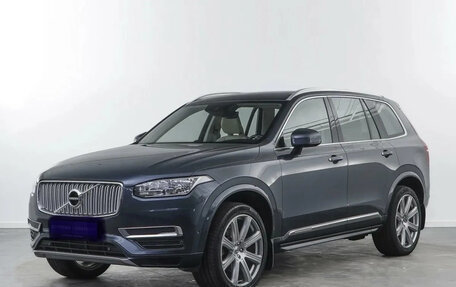 Volvo XC90 II рестайлинг, 2017 год, 3 500 000 рублей, 1 фотография