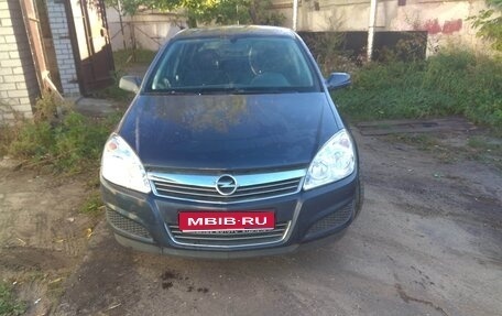 Opel Astra H, 2007 год, 780 000 рублей, 1 фотография