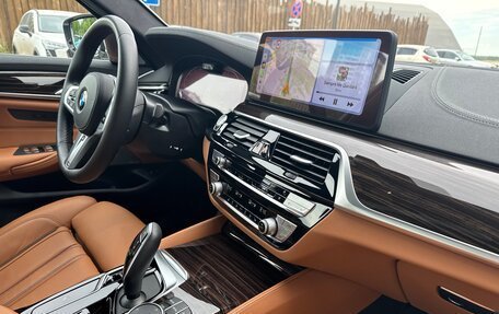 BMW 5 серия, 2021 год, 5 700 000 рублей, 10 фотография
