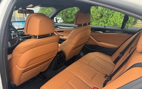 BMW 5 серия, 2021 год, 5 700 000 рублей, 13 фотография
