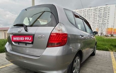 Honda Fit III, 2004 год, 450 000 рублей, 4 фотография