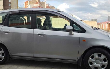 Honda Fit III, 2004 год, 450 000 рублей, 7 фотография