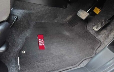 Honda Fit III, 2004 год, 450 000 рублей, 16 фотография
