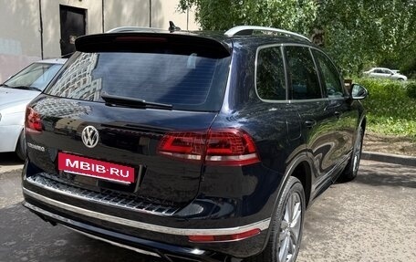 Volkswagen Touareg III, 2016 год, 3 490 000 рублей, 4 фотография