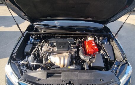 Toyota Camry, 2018 год, 2 650 000 рублей, 21 фотография