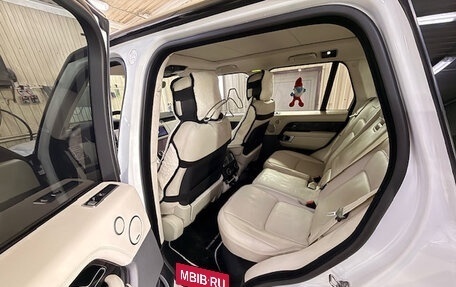 Land Rover Range Rover IV рестайлинг, 2019 год, 7 000 000 рублей, 7 фотография