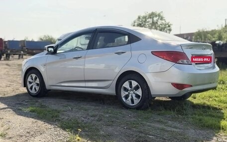 Hyundai Solaris II рестайлинг, 2014 год, 740 000 рублей, 10 фотография
