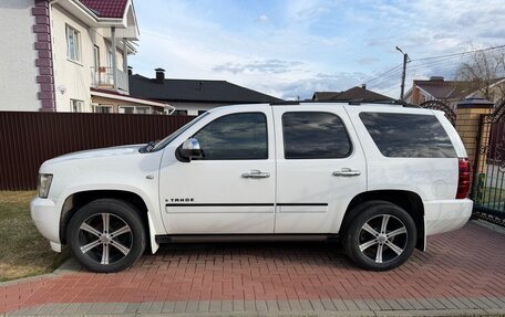 Chevrolet Tahoe III, 2012 год, 2 400 000 рублей, 3 фотография