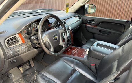 Chevrolet Tahoe III, 2012 год, 2 400 000 рублей, 10 фотография
