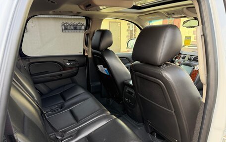 Chevrolet Tahoe III, 2012 год, 2 400 000 рублей, 7 фотография