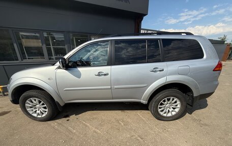 Mitsubishi Pajero Sport II рестайлинг, 2013 год, 2 050 000 рублей, 2 фотография