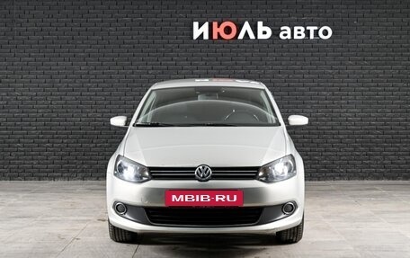 Volkswagen Polo VI (EU Market), 2013 год, 670 000 рублей, 2 фотография