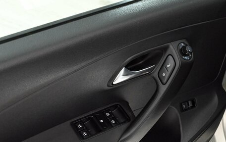 Volkswagen Polo VI (EU Market), 2013 год, 670 000 рублей, 14 фотография