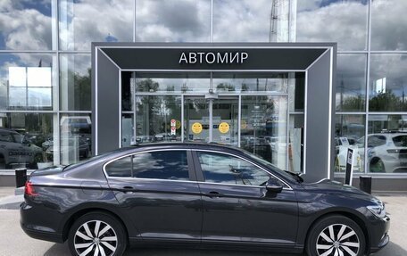 Volkswagen Passat B8 рестайлинг, 2019 год, 2 664 500 рублей, 4 фотография