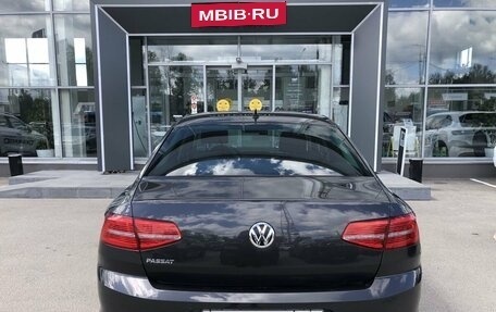 Volkswagen Passat B8 рестайлинг, 2019 год, 2 664 500 рублей, 6 фотография
