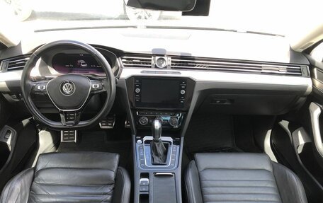 Volkswagen Passat B8 рестайлинг, 2019 год, 2 664 500 рублей, 10 фотография