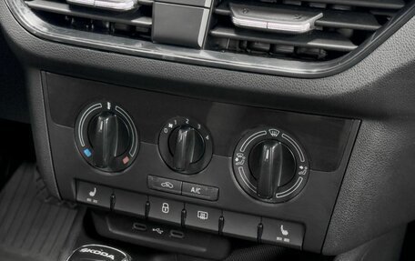 Skoda Rapid I, 2019 год, 999 900 рублей, 20 фотография
