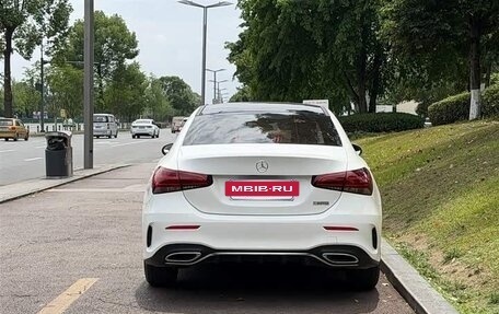 Mercedes-Benz A-Класс, 2022 год, 1 650 000 рублей, 4 фотография