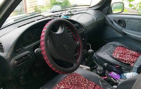 Chevrolet Niva I рестайлинг, 2003 год, 300 000 рублей, 10 фотография