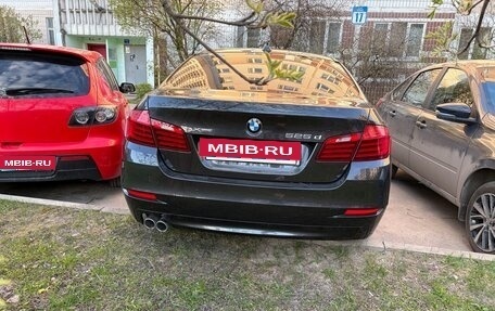 BMW 5 серия, 2014 год, 2 100 000 рублей, 2 фотография