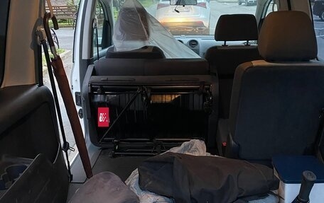 Volkswagen Caddy III рестайлинг, 2011 год, 850 000 рублей, 5 фотография