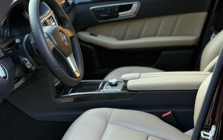 Mercedes-Benz E-Класс, 2013 год, 1 750 000 рублей, 20 фотография