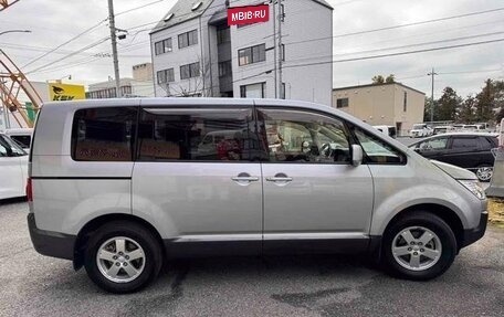 Mitsubishi Delica D:5 I, 2014 год, 1 355 000 рублей, 4 фотография