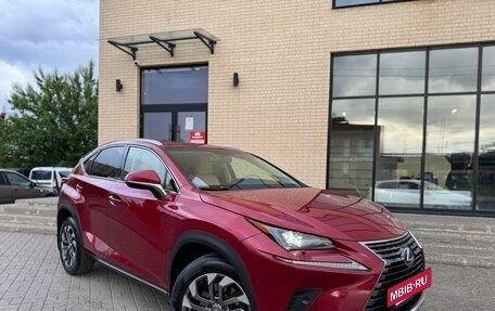 Lexus NX I, 2018 год, 4 100 000 рублей, 5 фотография