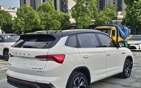 Skoda Kamiq I, 2022 год, 1 490 000 рублей, 6 фотография